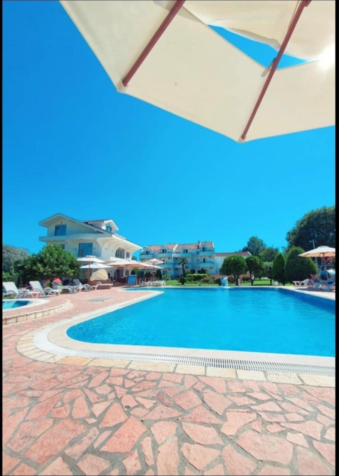 Hotel Comfort & Villas Donji Stoj Buitenkant foto