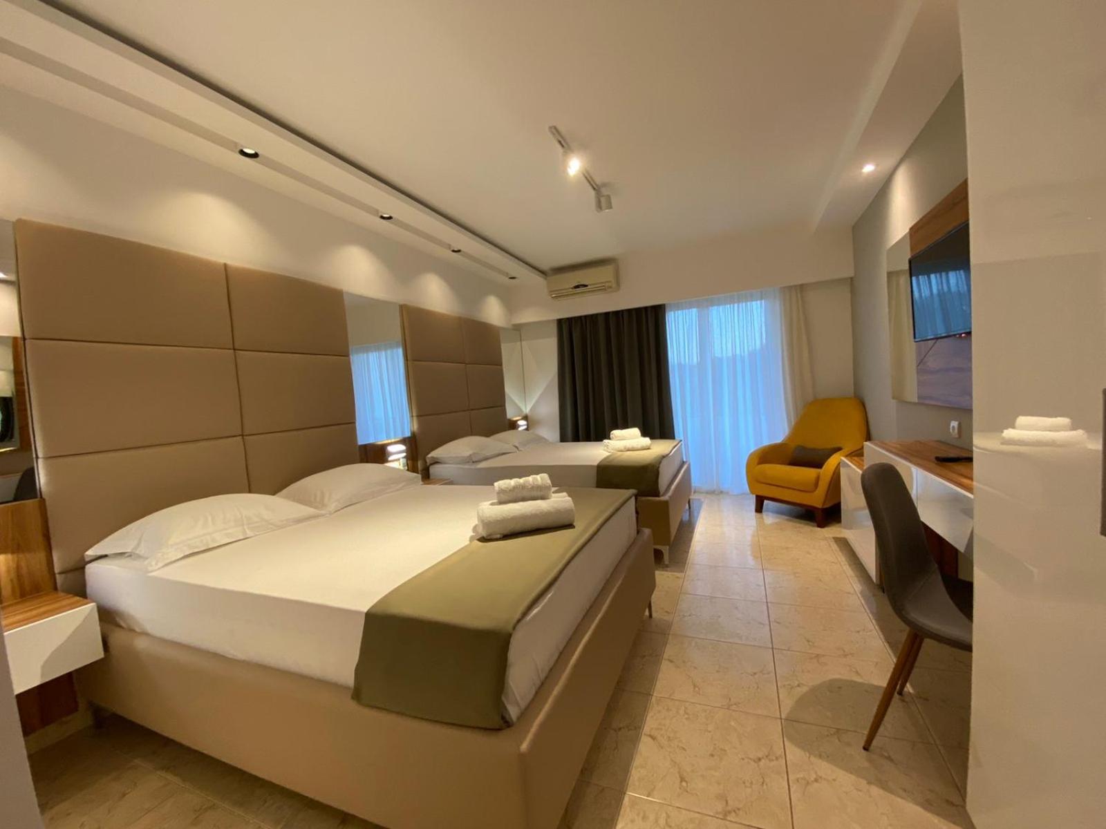 Hotel Comfort & Villas Donji Stoj Buitenkant foto
